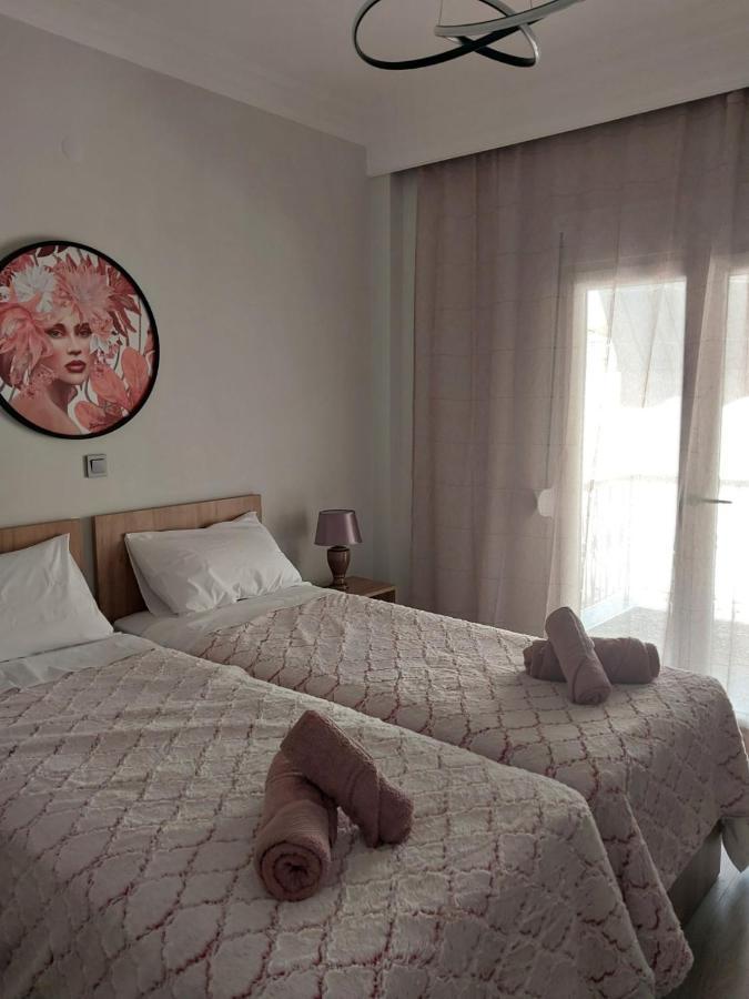 Anibo Studios And Apartments Zero Point 46 Salonicco Esterno foto